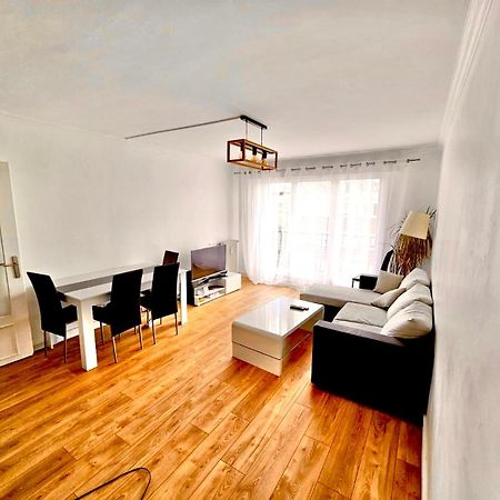 Elegant 3 Pieces Proche Paris La Defense Apartment เบอซองส์ ภายนอก รูปภาพ