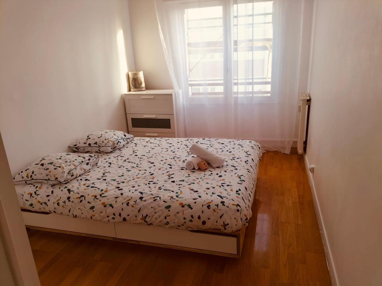 Elegant 3 Pieces Proche Paris La Defense Apartment เบอซองส์ ภายนอก รูปภาพ